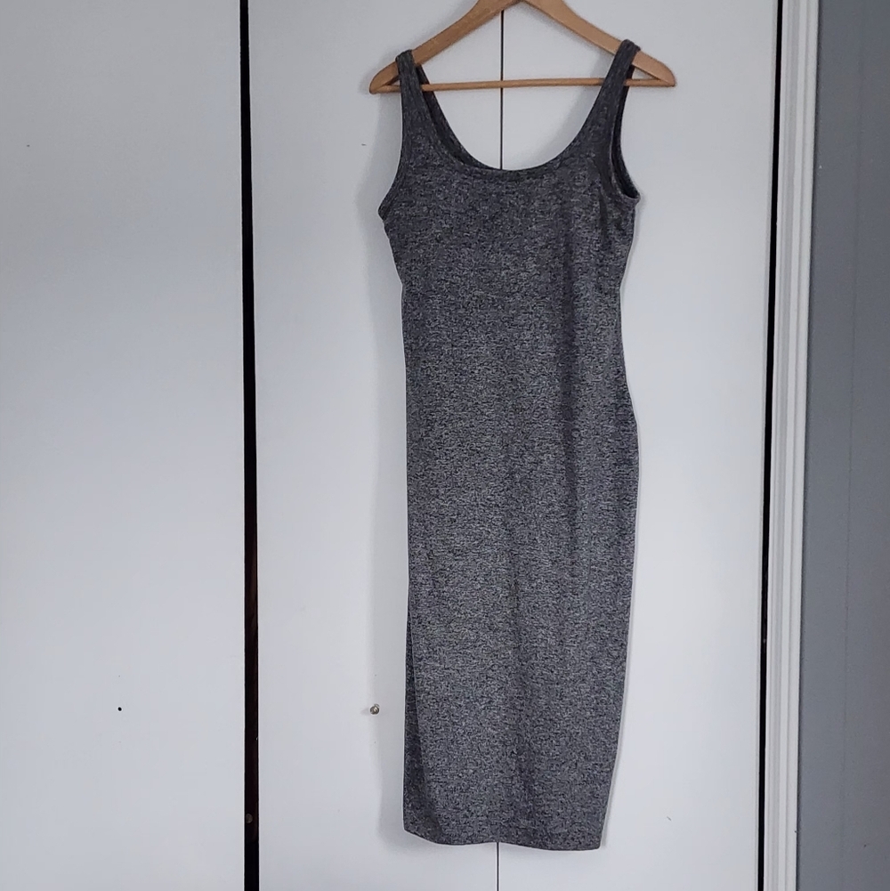 Vuori Athletic Gray Charcoal Midi Dress - Picture 2 of 4